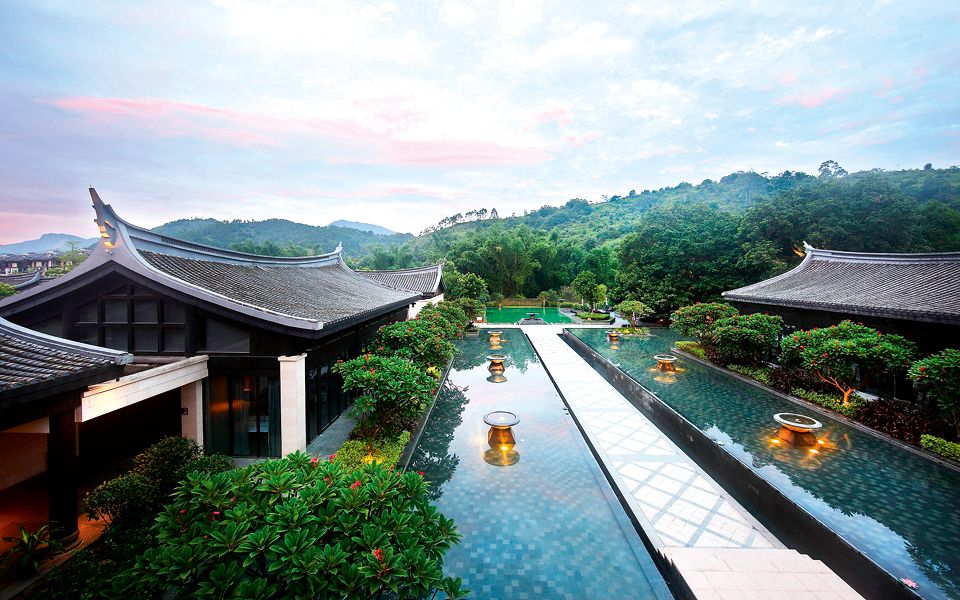 τρίτη-καθημερινή-πτήση-της-emirates-για-το-κέ-2139187