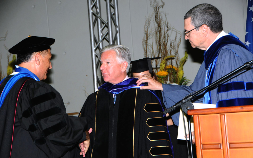 πραγματοποιήθηκε-η-τελετή-αποφοίτησ-2140612