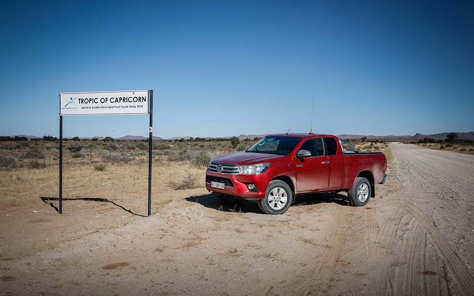 ταξίδι-στην-αφρική-με-το-νέο-toyota-hilux-2137353