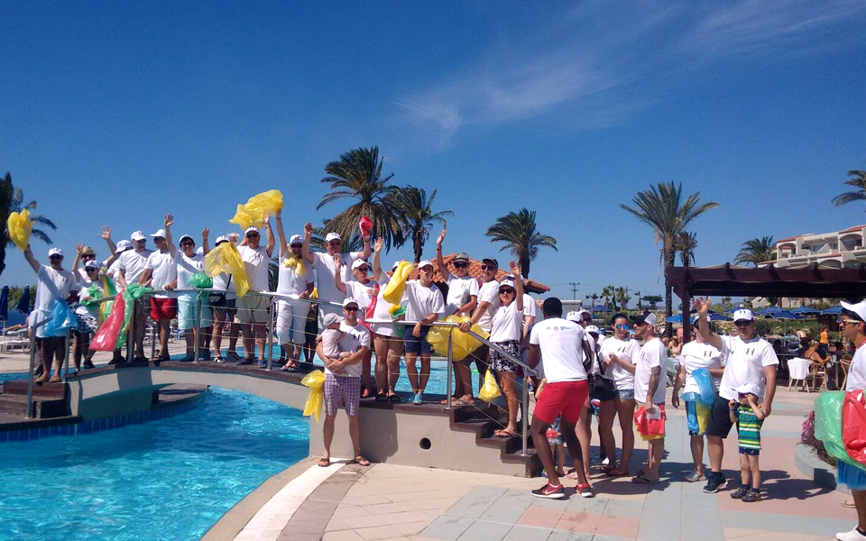 hhotels-collection-καθαρισμός-παραλιών-στη-ρόδο-για-τ-2139166