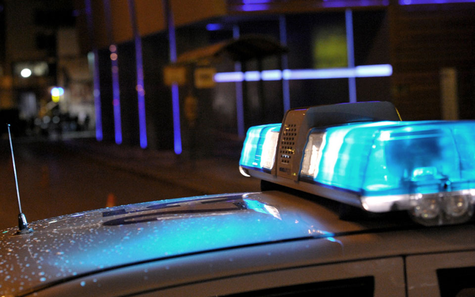 επίθεση-σε-αστυνομικούς-κοντά-στο-σπί-2137073