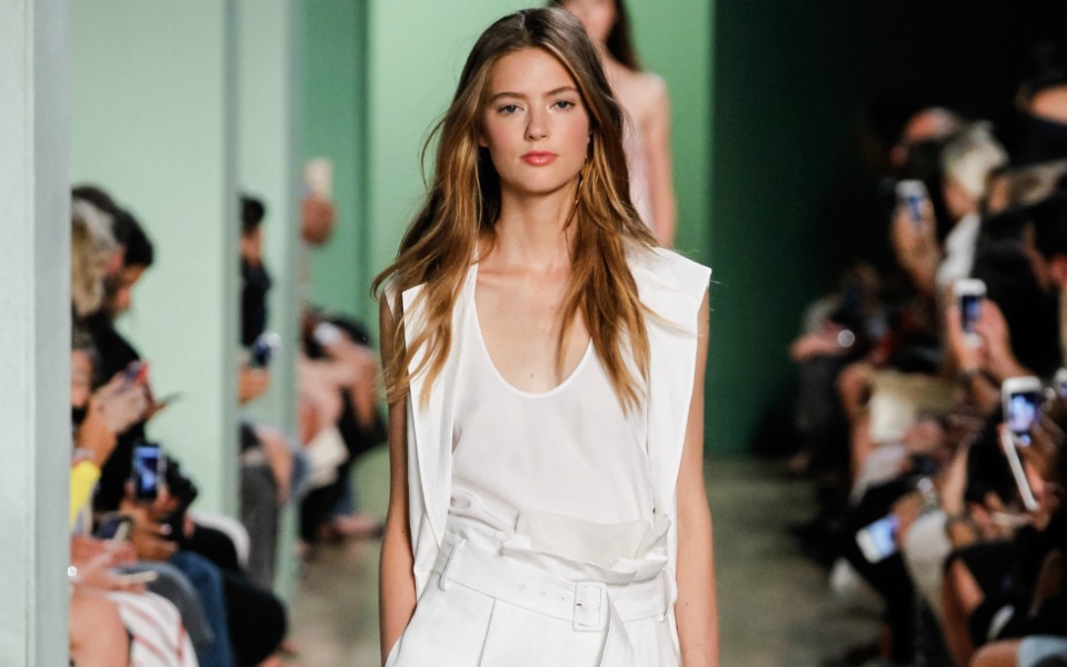 παντελόνες-και-παντελόνια-καλοκαιρι-2137898