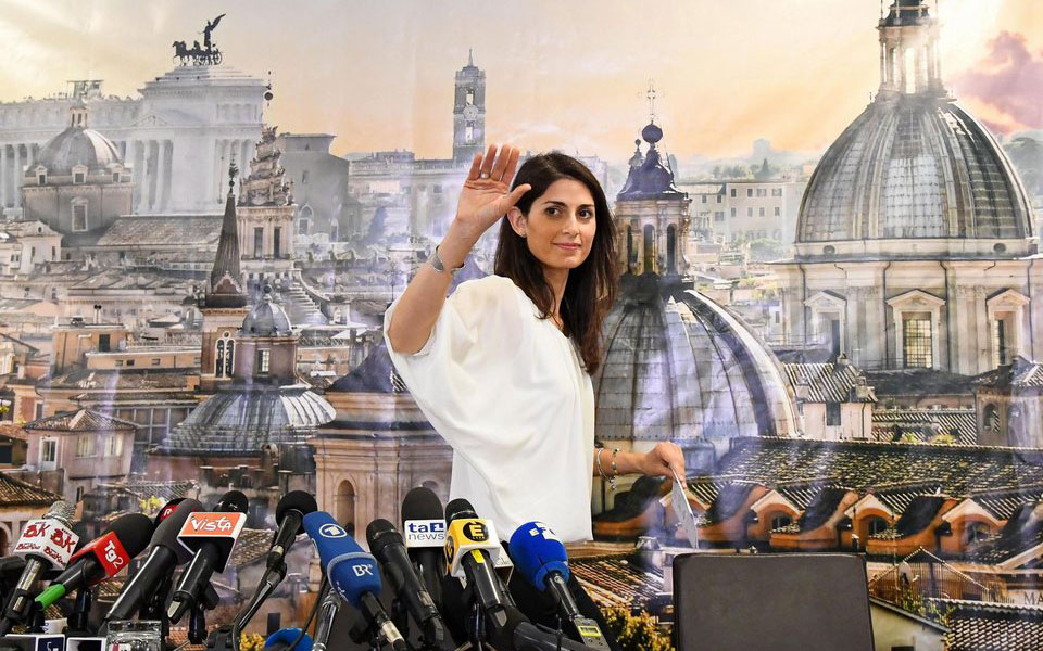 νίκη-των-πέντε-αστέρων-σε-ρώμη-και-τορί-2139101