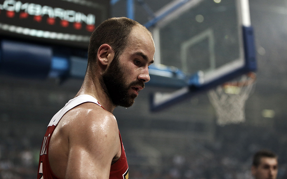 ο-σημαιοφόρος-σπανούλης-συνεχίζει-2138197