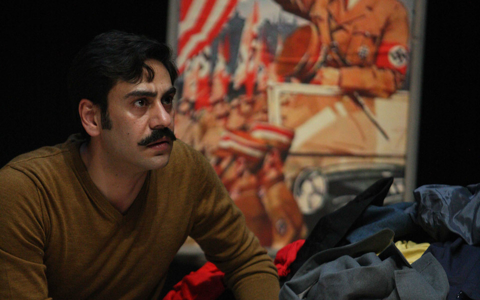 το-παράδοξο-ολοκαύτωμα-του-χωριού-γιε-2137862