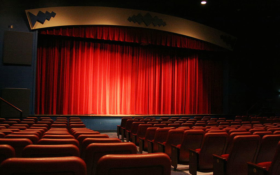 βαφτιστικός-εις-την-νιοστήν-2136987