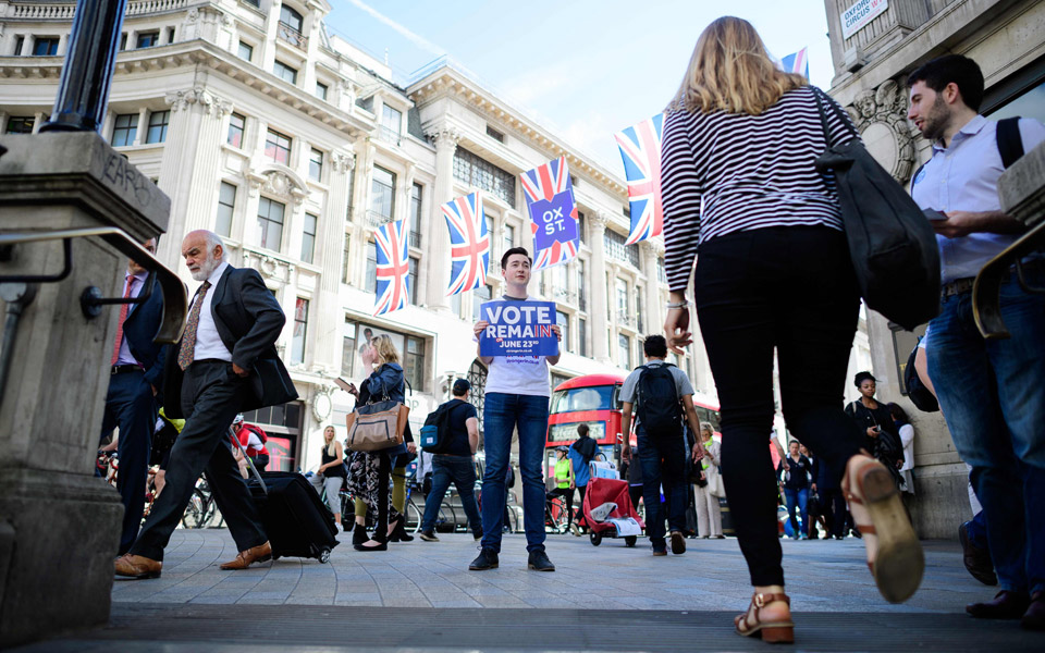 βρετανία-103-πανεπιστήμια-καλούν-τους-β-2139218