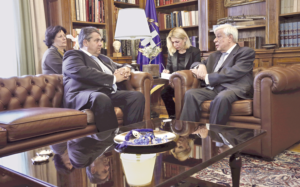 συζήτηση-στη-γλώσσα-της-ευρωπαϊκής-εν-2140835