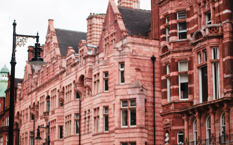 κατασκευαστές-στη-βρετανία-ποντάρου-2141025