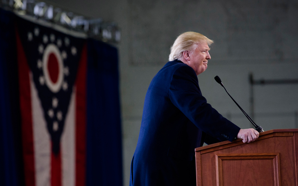 oι-δεσμοί-του-ντ-τραμπ-με-την-ακροδεξιά-2141284