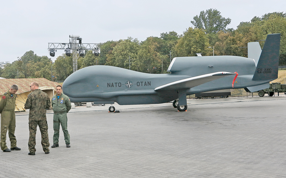 μέρκελ-στρατηγική-ισορροπία-μεταξύ-2141713