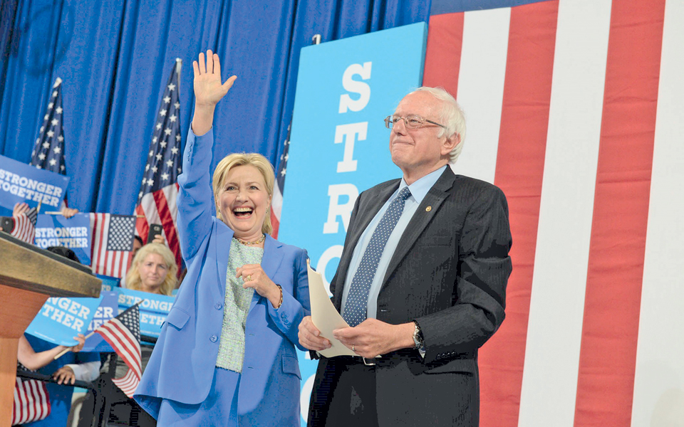 ο-σάντερς-ανοικτά-υπέρ-της-κλίντον-2142295