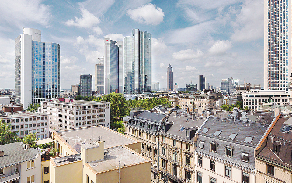 κατακόρυφη-η-αύξηση-της-οικοδομικής-δ-2143838