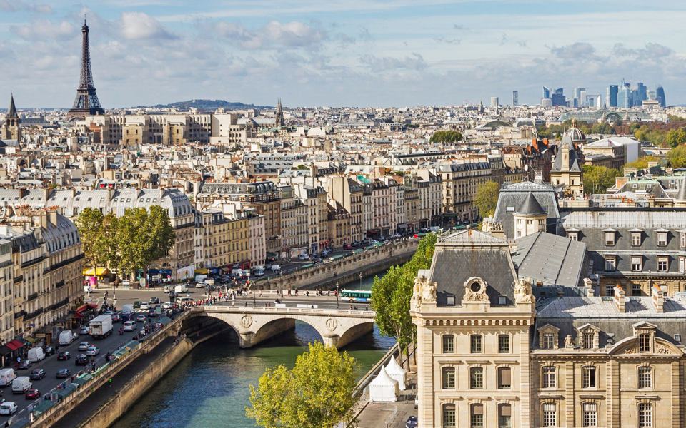 στα-54-δισ-οι-επενδύσεις-στην-ευρωπαϊκή-2144842