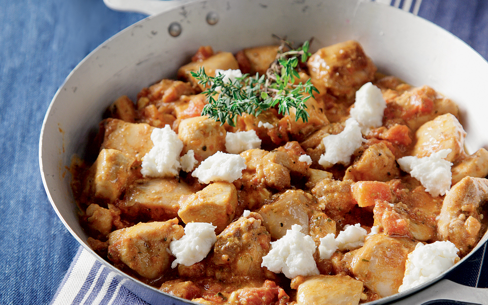 τηγανιά-κοτόπουλου-με-φέτα-2143089