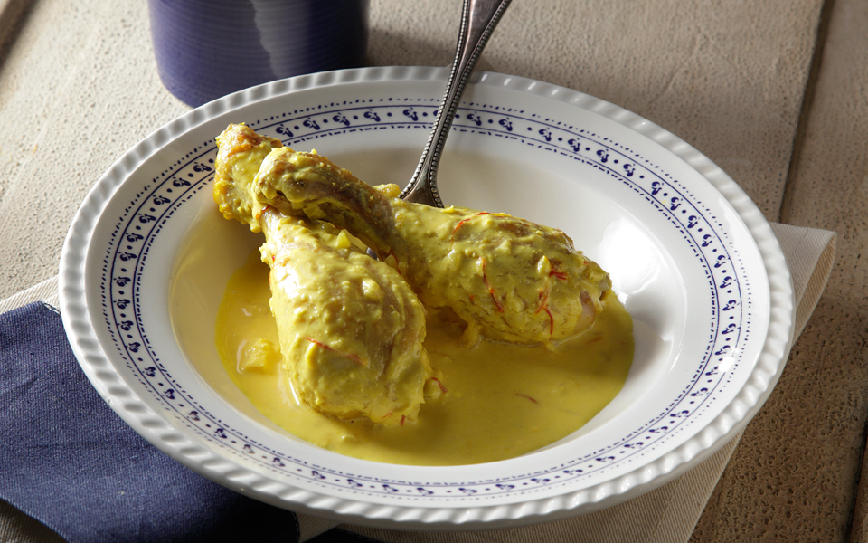 κοτόπουλο-μαγειρευτό-με-σάλτσα-φέτας-2143084