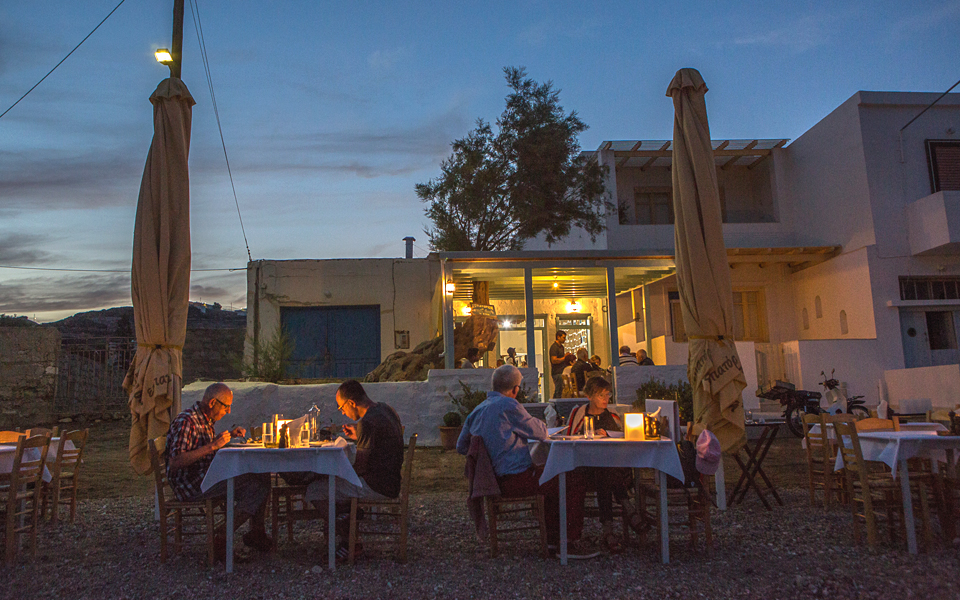 το-κύμα-στην-κίμωλο-2143524