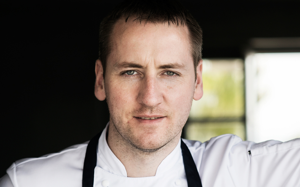 stephen-toman-γκουρμέ-είναι-να-μαγειρεύειs-με-λα-2143639