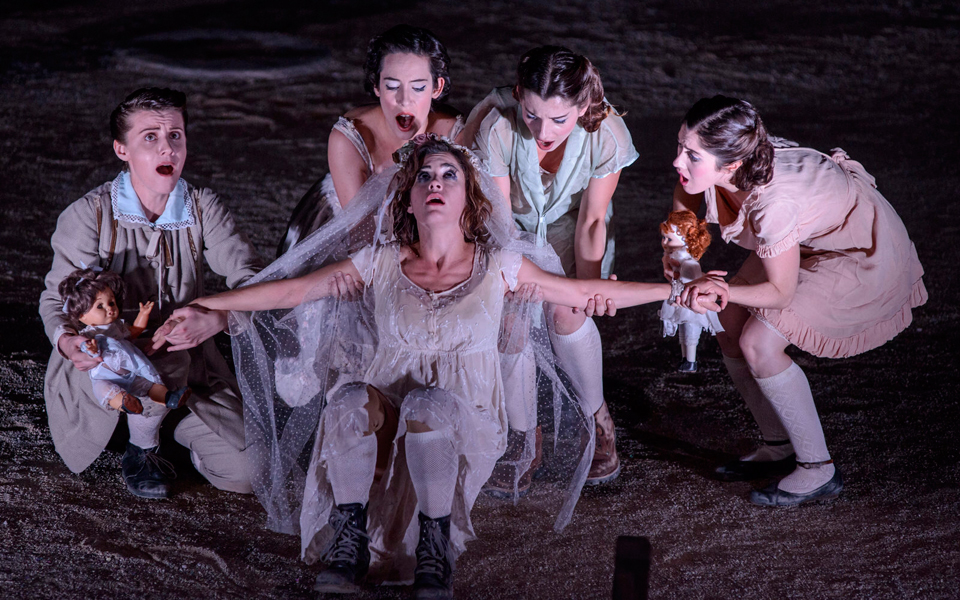 η-αντιγόνη-με-τα-δύο-πρόσωπα-2143167