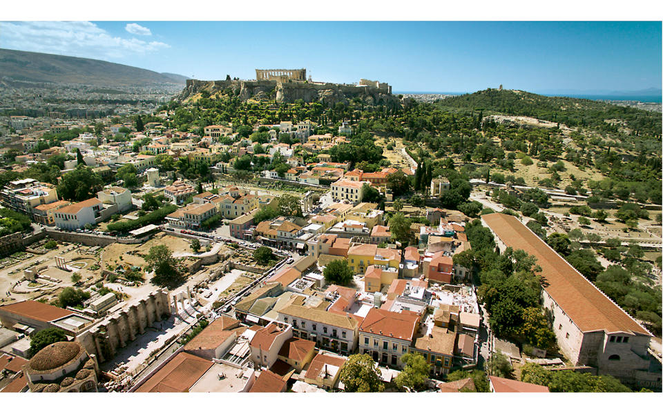 οι-άγνωστες-ιστορίες-της-αυλής-των-θα-2144058