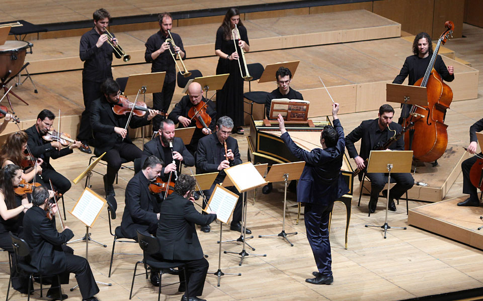 σουίτες-μπαχ-λεπτομερώς-μελετημένες-2142047