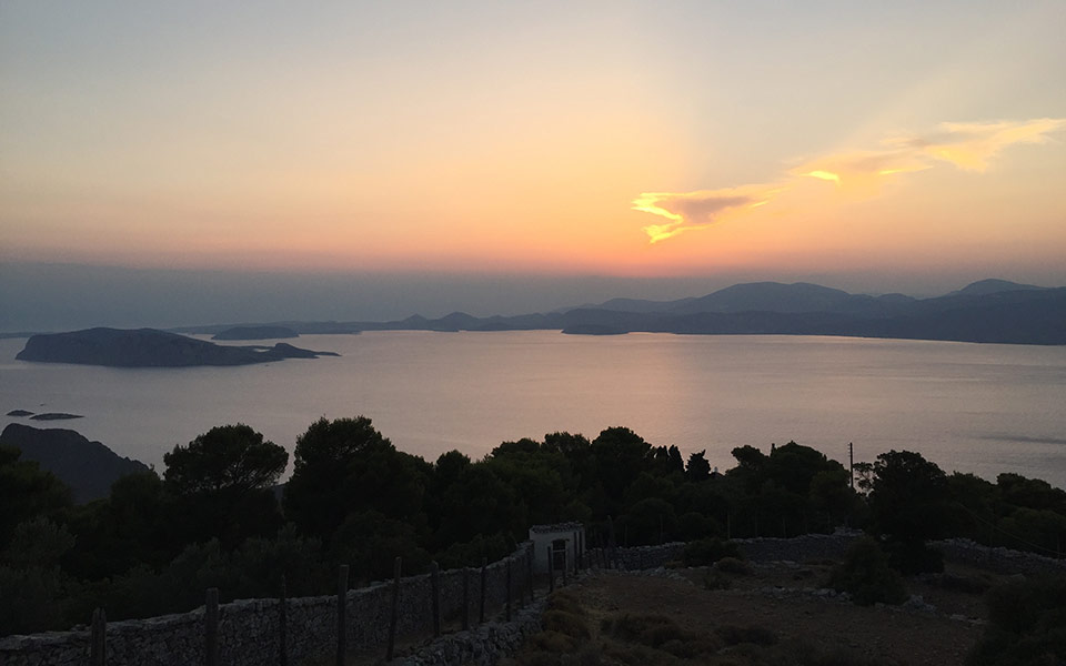 υδρα-δειλινό-στην-πλάτη-του-αλόγου-2142719