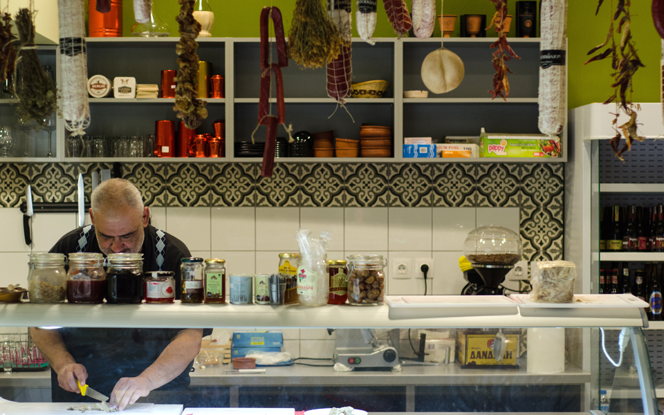 δύο-δικηγόροι-παντοπώλες-2143638