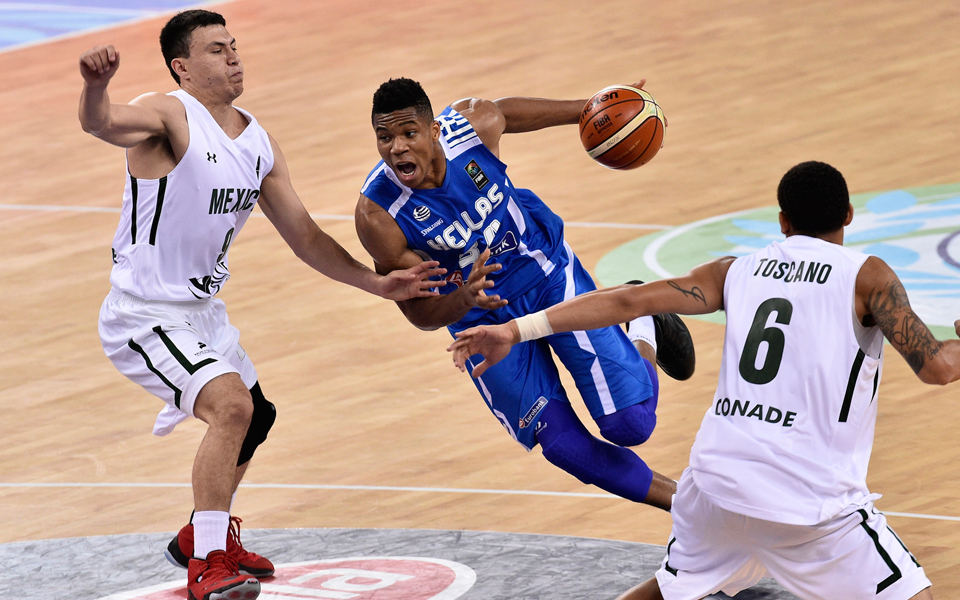 νέα-νίκη-με-εκπληκτικό-αντετοκούνμπο-2141501