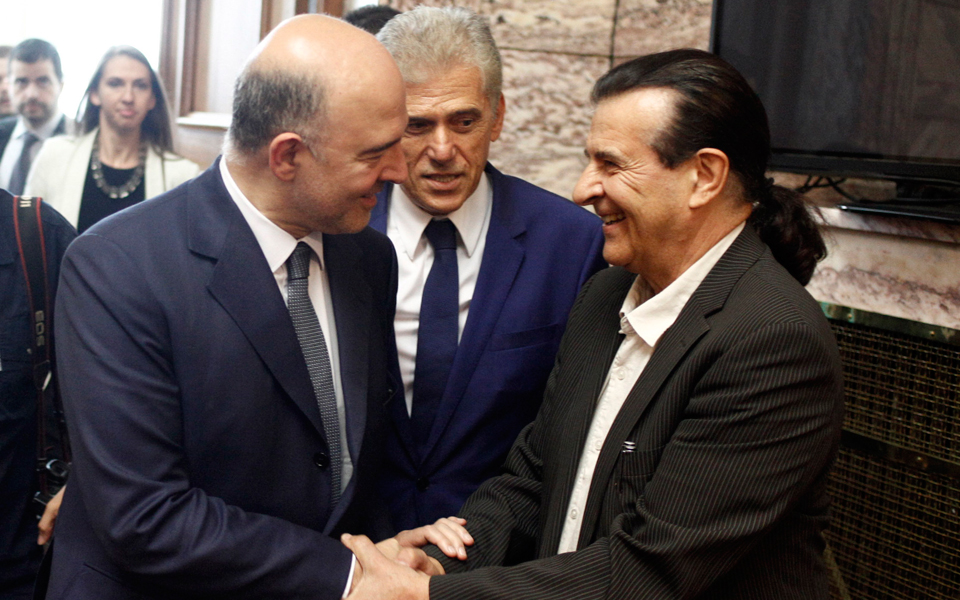 το-στρίψιμο-της-βίδας-2143197