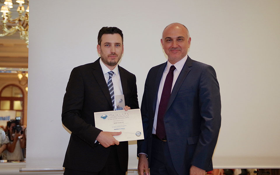 τιμητική-διάκριση-για-το-bmw-group-hellas-2141092