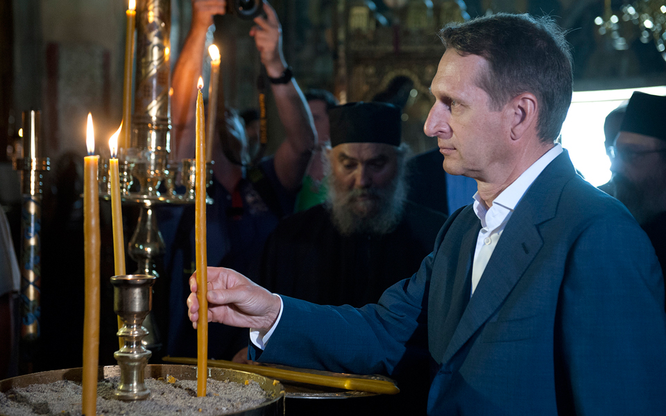 σ-ναρίσκιν-σημάδια-ότι-πλησιάζει-νέο-2141979