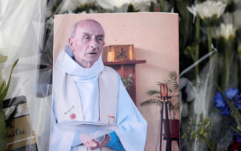 απέναντι-στην-ηδονοβλεψία-της-βαρβαρ-2144696