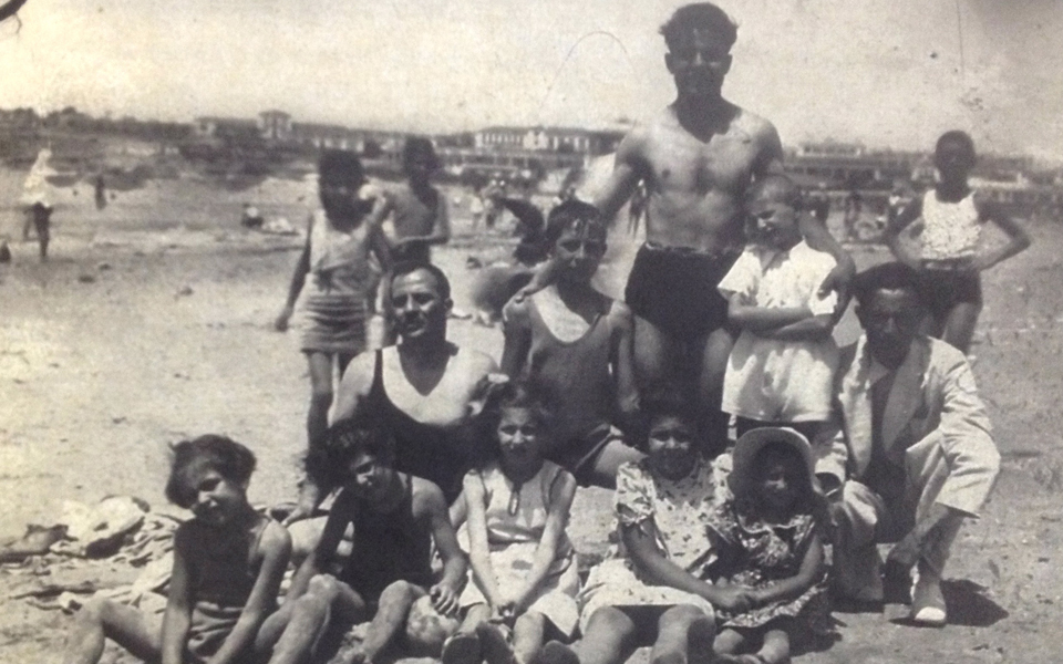 κολυμπώντας-στη-βούλα-η-φωτογραφικ-2145258