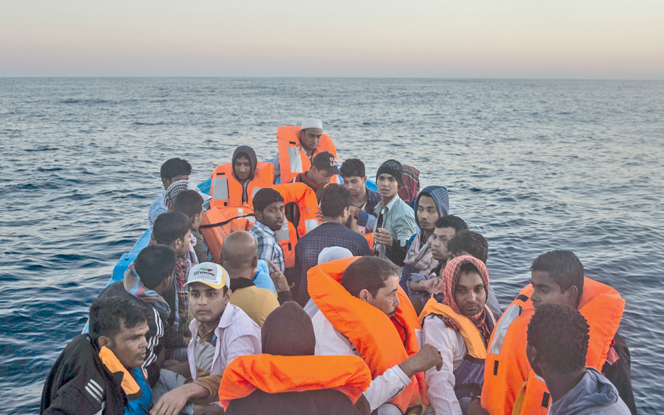 4-000-νεκροί-πρόσφυγες-σε-επτά-μήνες-2145203