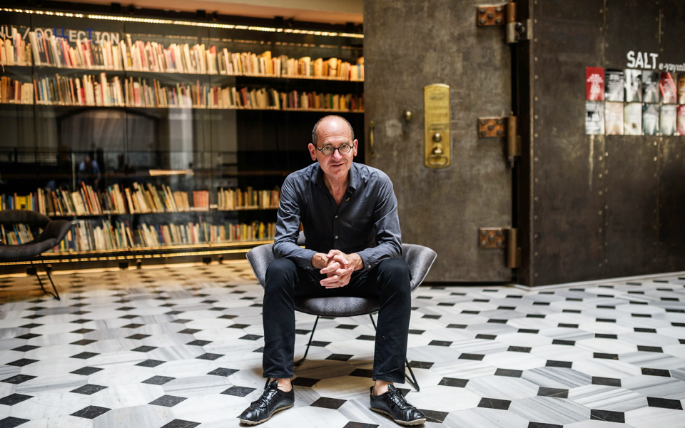 περιορίζεται-ο-αέρας-ελευθερίας-για-τ-2145586