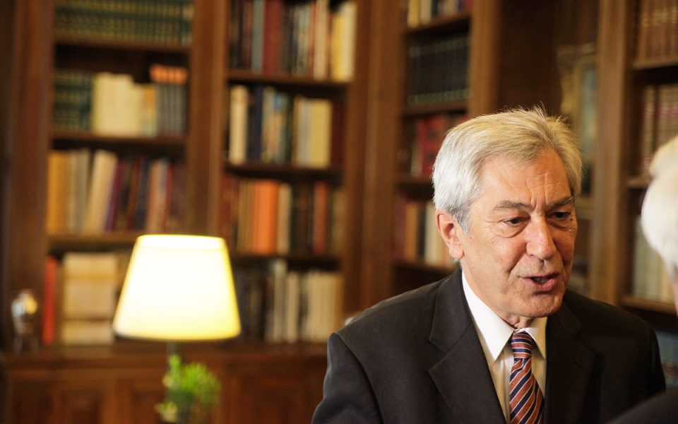 η-πρόταση-για-μεταβατική-διοίκηση-στο-2146223