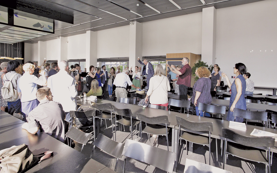 γιατί-έκλεισε-το-τμήμα-νεοελληνικών-σ-2146399