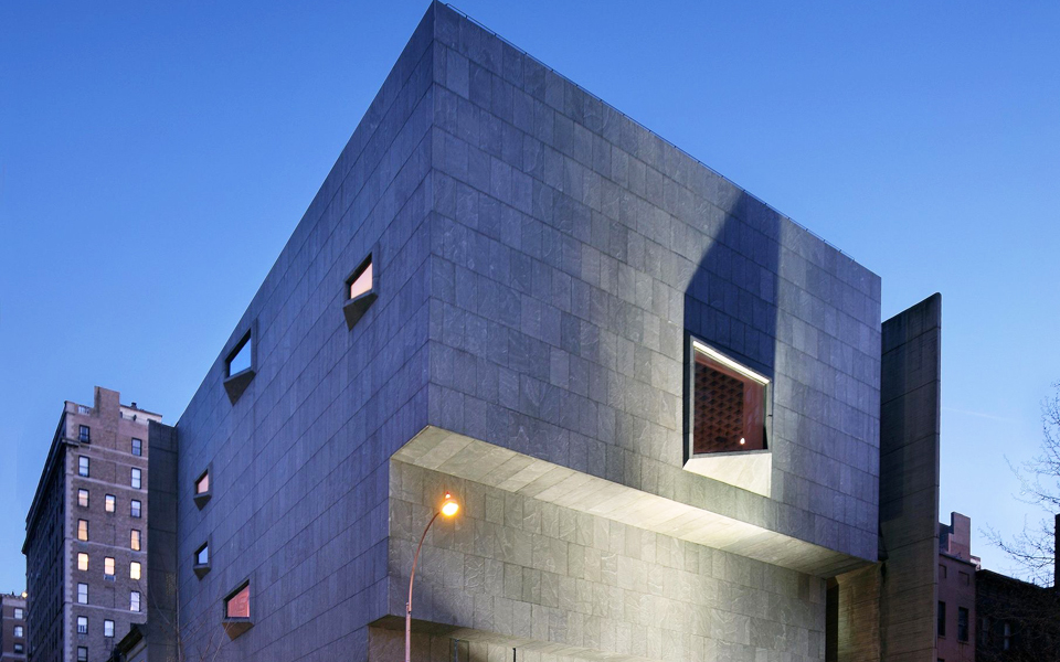 οι-εντυπωσιακοί-αριθμοί-του-μητροπο-2146069