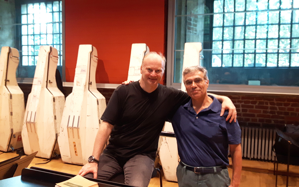 συμμαχία-ντεμπισί-χριστοδούλου-2147842