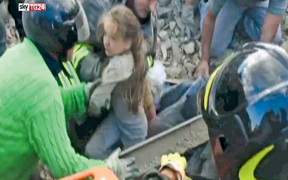 ερευνών-συνέχεια-στην-ιταλία-για-εγκλ-2147927