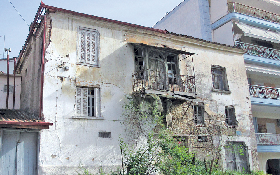 το-ίχνος-ενός-παλιού-σπιτιού-στα-γιανν-2148160