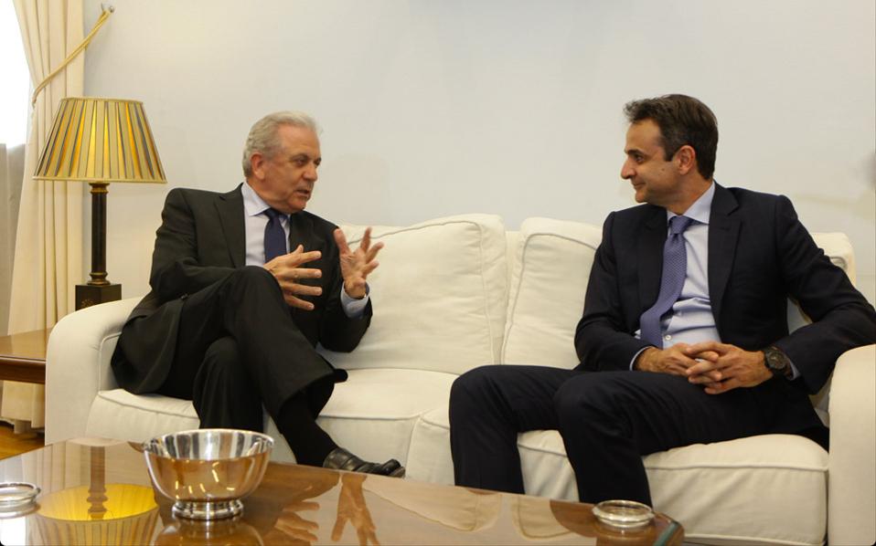 κυρ-μητσοτάκης-με-δ-αβραμόπουλο-εφ-2148105