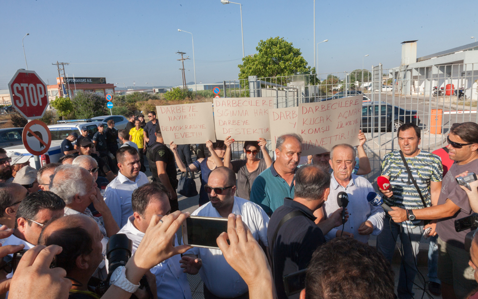 ο-υποπρόξενος-οι-γκιουλενιστές-και-ο-ρ-2145767