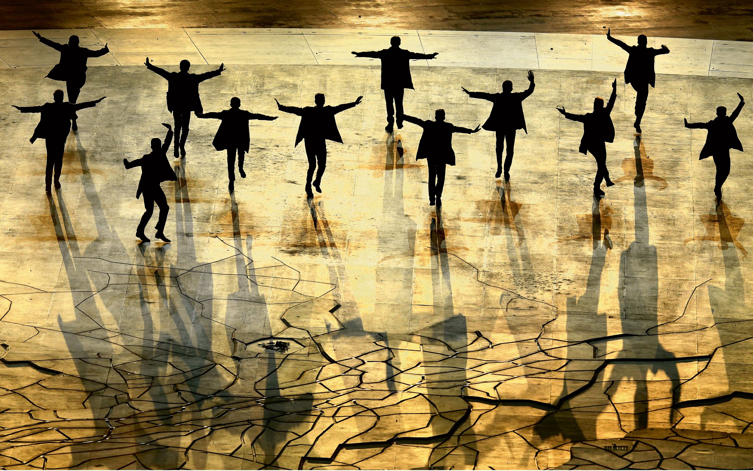 βάση-η-ελλάδα-πελάτες-όλος-ο-πλανήτη-2147417