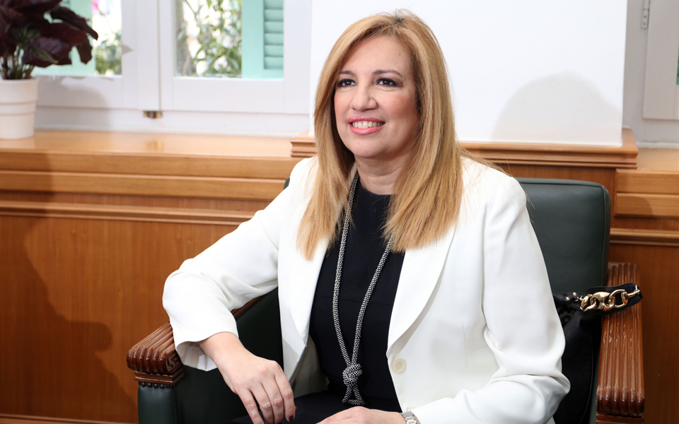 φώφη-γεννηματά-οχι-στις-παρασυναγωγ-2145739