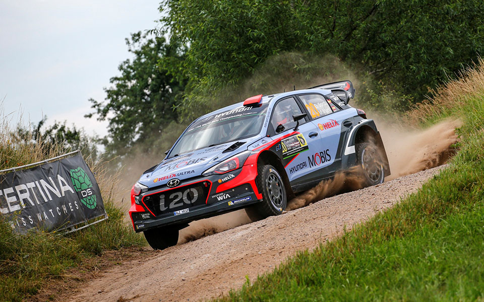 h-hyundai-motorsport-ανανέωσε-με-τον-d-sordo-2148489