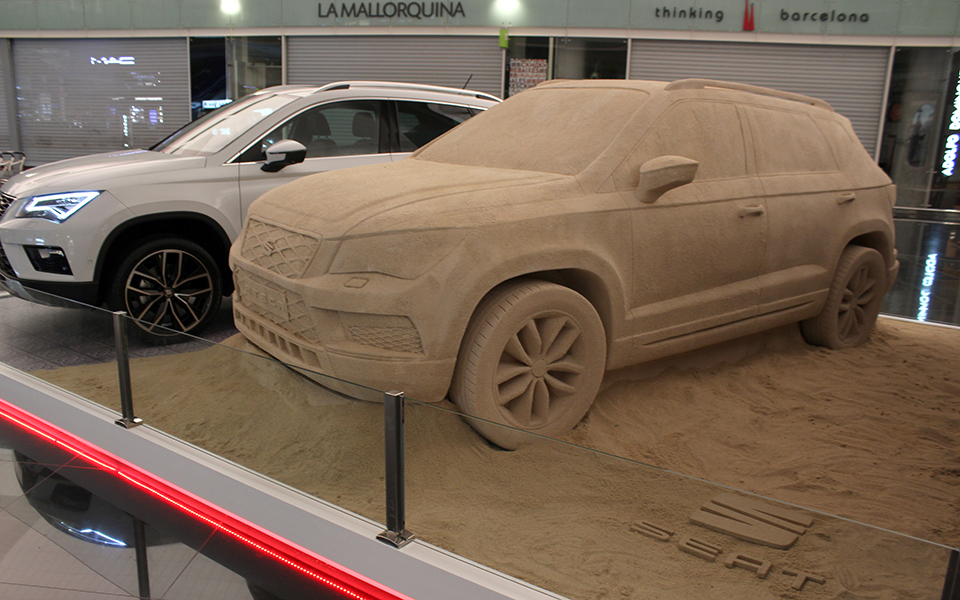 to-νέο-seat-ateca-φέρνει-την-παραλία-στη-βαρκελών-2145503