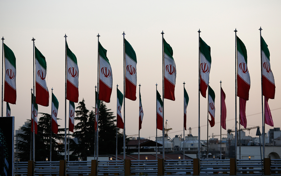 ιράν-στο-σφυρί-η-περιουσία-δισεκατομμ-2146129