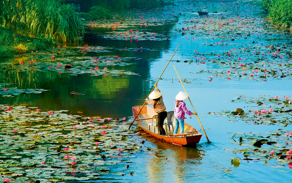 στη-yangon-και-στο-hanoi-με-την-emirates-2148303