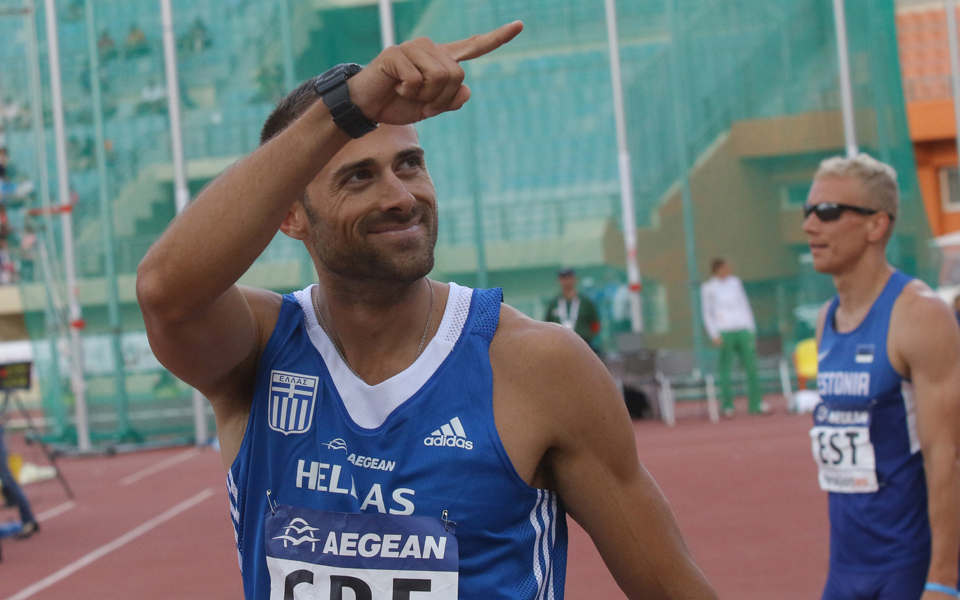 απίστευτος-τσάκωνας-αφησε-πίσω-τον-γ-2146745